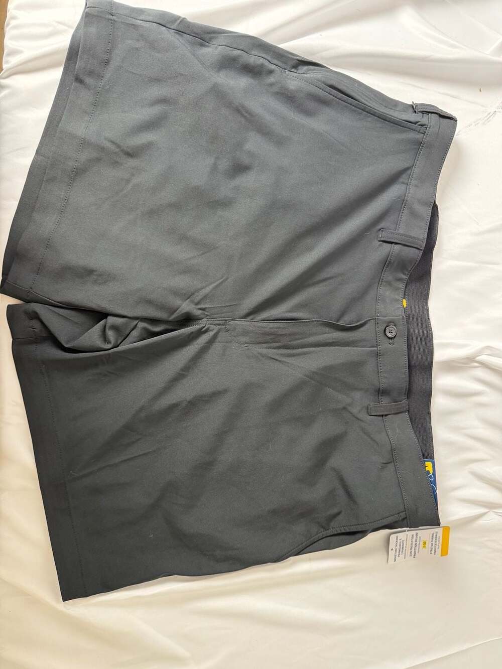 Jack Nicklaus Men's Moisture-Wicking Performance Stretch Golf Shorts